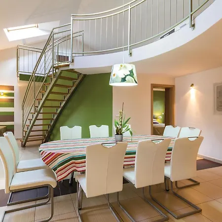 Cozy In With Kitchen 메덜린