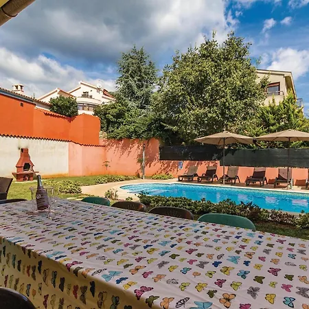 Cozy In With Kitchen Medulin