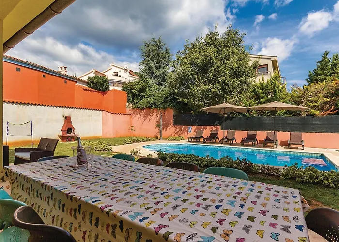 Cozy In With Kitchen Medulin