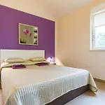 Сasa de vacaciones Cozy In With Kitchen *