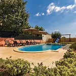 Сasa de vacaciones Cozy In With Kitchen *