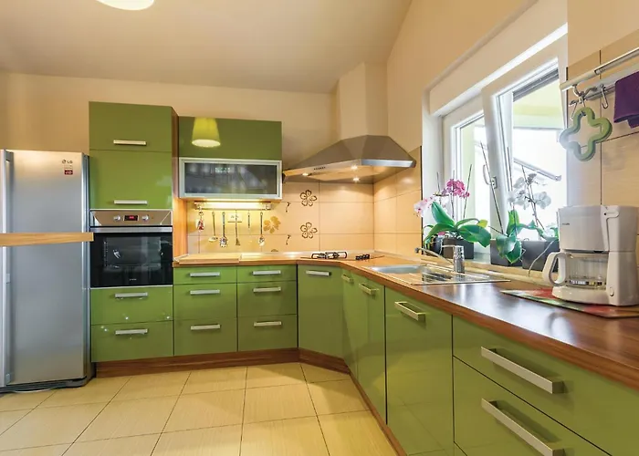 Casa vacanze Cozy In With Kitchen Medolino